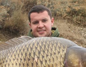 tom-maker-43lb-common-river-ebro